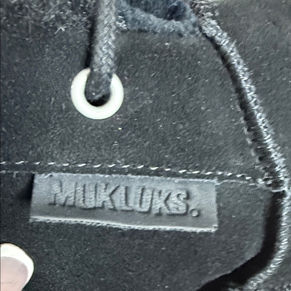 Muk Luks Black Fleece-Lined suede Winter Boots 8 - Faux Fur lining - Picture 2 of 5
